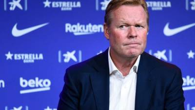Barcelona's new Dutch coach Ronald Koeman holds a press conference during his official presentation at the Camp Nou stadium in Barcelona on August 19, 2020. - Crisis-hit Barcelona hailed the 'return of a legend' as the Spanish giants today officially named Ronald Koeman as their new coach until 2022. (Photo by Josep LAGO / AFP)