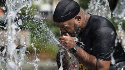 Las autoridades canadienses informaron este miércoles que durante los últimos cuatro días más de 100 personas han muerto en la provincia occidental de Columbia Británica a consecuencia de la ola de calor que está castigando el oeste del país.