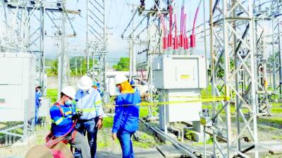 <b>Los apagones y las bajas en las ventas obligaron a pequeñas empresas a cerrar en 2023.</b>