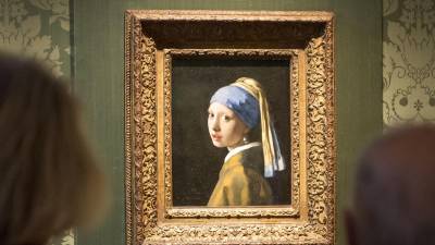 El museo Mauritshuis de<b> </b>La Haya informó que el lienzo no sufrió daños ya que se encontraba protegido por un cristal.