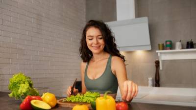 Incluye frutas y verduras en tu alimentación.