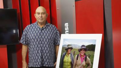 Guillermo Mahchi en el estudio de LA PRENSA para dar más detalles de “Apinán: Nosotros los lencas”-