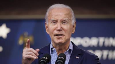 Biden sorprendió al aprobar el envío de bombas de racimo a Ucrania.