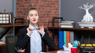 Analizar sobre este tema mejora nuestra capacidad para comunicarnos efectivamente, y también enriquece nuestra comprensión sobre nosotros mismos y de los demás.