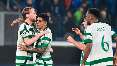 Luis Palma ingresó en el segundo tiempo del duelo ante el Atalanta en la jornada 3 de Champions.