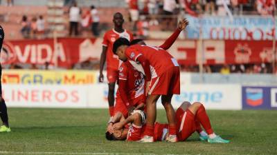 Vida y UPNFM pierden y jugarán la ‘final’ por el no descenso.