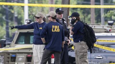 El suceso se produjo a primera hora de la mañana en Salt Lake City, cuando los agentes de la Oficina Federal de Investigación acudieron a un domicilio para detener y registrar al sospechoso.