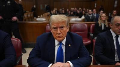 Se espera que este lunes testifiquen los primeros testigos en el juicio contra Trump.