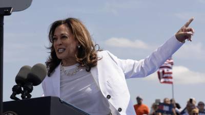 Kamala Harris durante un mitin en Wisconsin.