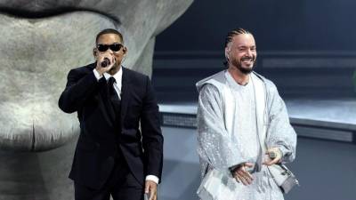 Will Smith y J Balvin cantaron juntos en el Festival de Coachella.