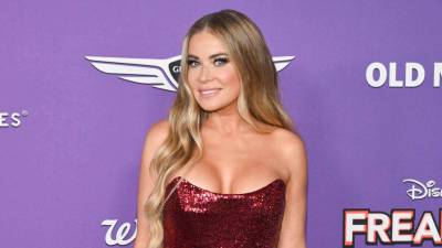 Carmen Electra, ícono pop de los noventa y figura habitual de la comedia en Hollywood, da un paso decisivo hacia el drama con su participación en “Dear Killer Nannies”, una serie que retrata el auge y la caída de Pablo Escobar desde la mirada de su hijo Juan Pablo.