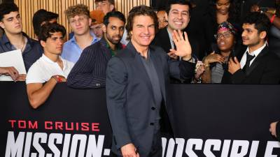 Tom Cruise es captado durante la premier de Mission: Impossible - Dead Reckoning Part One en Nueva York este 10 de julio.