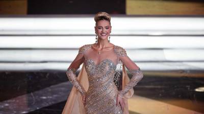 La joven Clara Vegas Goetz, representante del estado Miranda (norte, cercano a Caracas), ganó el pasado jueves el concurso de belleza Miss Venezuela y con ello el derecho a representar al país petrolero en el Miss Universo del próximo año.