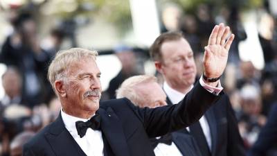 El actor estadounidense Kevin Costner a su llegad a Cannes.