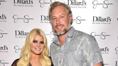 Jessica Simpson y Eric Johnson se casaron en 2014 luego de cuatro años de noviazgo. Los famosos son padres de tres hijos.