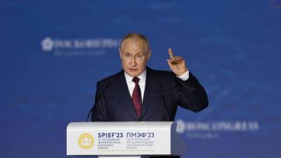 El presidente ruso, Vladimir Putin, este viernes en San Petersburgo.