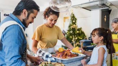 Planifica tus comidas: Incluye opciones ligeras y equilibradas como las anteriores.