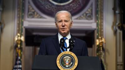 Biden enfrenta una investigación en el Congreso por los negocios de su hijo, Hunter, con China y Ucrania.