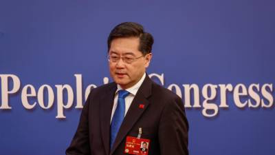 El ministro chino de Exteriores, Qin Gang, aseguró hoy que las estrechas relaciones entre Pekín y Moscú “no amenazan a ningún país”.