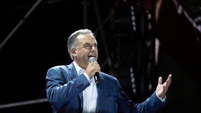 Yamandú Orsi se convirtió este domingo en el tercer presidente de izquierda en la historia de Uruguay y sucederá el 1 de marzo de 2025 a Luis Lacalle Pou, del conservdor Partido Nacional.