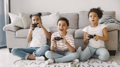 Videojuegos desarrollan habilidades y capacidades en menores