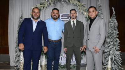 Los socios propietarios de Asi Network: Juan Jerezano, Felipe Trundle, Michael Senn y Denis Chávez