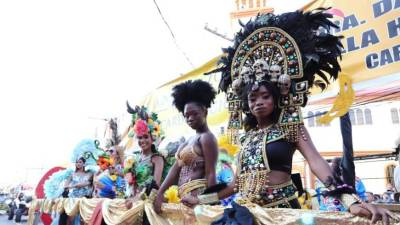 Música, colorido, tradición, belleza y cultura esperan a turistas.