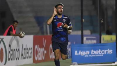 Auzmendi fue el anotador de los tres tantos de Motagua ante Real Sociedad.