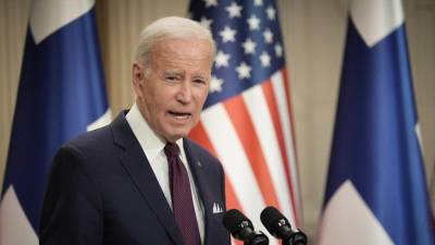 Biden se pronunció sobre la guerra de Ucrania y Rusia durante su visita a Finlandia.