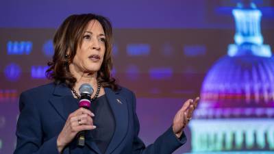 La vicepresidenta de Estados Unidos, Kamala Harris, es una de las favoritas para sustituir a Biden en caso de que renuncie a su candidatura.