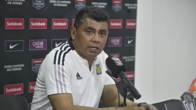 Marco Antonio Ruiz durante la conferencia de prensa.