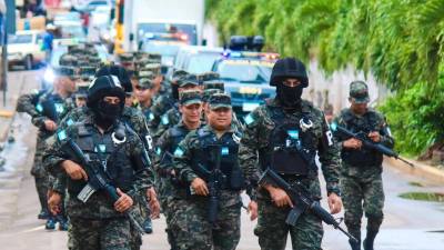 Militares en una de las calles de Tegucigalpa.