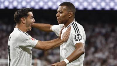 Real Madrid y Real Betis se enfrentaron este domingo por la jornada 4 de la Liga Española.