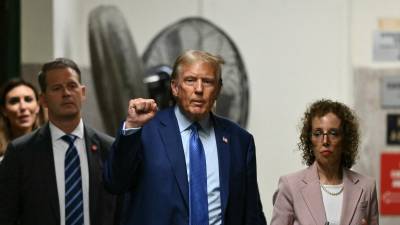 Trump enfrenta un histórico juicio penal por el que puede ser condenado a una pena en prisión.