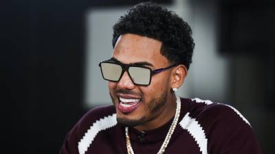 El artista urbano puertorriqueño Myke Towers.