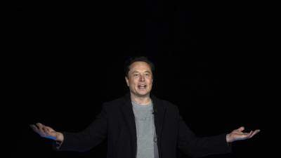 El multimillonario Elon Musk es el propietario de la empresa Neuralink.