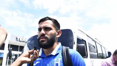 Jorge Álvarez en charla con los medios de comunicación tras su llegada a Honduras.