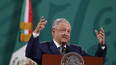 Obrador afirmó que el acuerdo que declara las principales obras de Gobierno como temas de “seguridad nacional” sirve simplemente para “agilizar trámites” y no para evitar la rendición de cuentas.