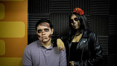 Maquillaje de zombie y Catrina por Manu García.