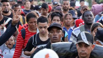 Una nueva caravana de migrantes venezolanos y centroamericanos parte este domingo hacia Estados Unidos a menos de dos semanas para las elecciones presidenciales.