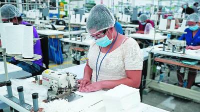 El ajuste para 2025 fue acordado en la comisión tripartita del salario mínimo, que integran representantes del sector privado, centrales obreras y gobierno.