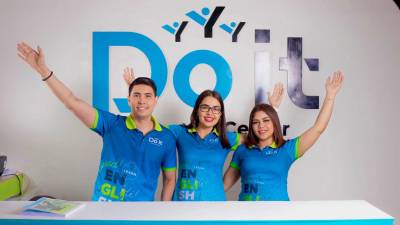 David, García, Viviana Rosado e Ibeth Santos.