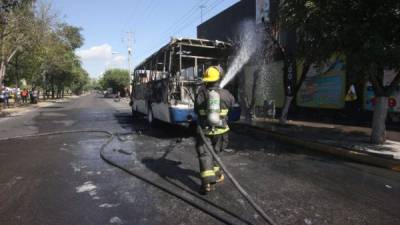 Las quemas de vehículos en Guadalajara podrían estar relacionadas con la captura de un jefe narco