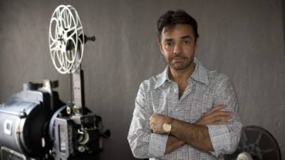 Derbez también se encuentra cocinando otros proyectos como el nuevo drama de Sony Pictures titulado Miracles from Heaven.