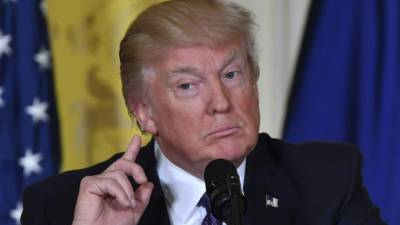 Trump cambió su discurso con respecto a la OTAN y dijo que 'ya no es obsoleta'.