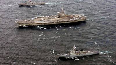 EPA888. ALTA MAR (COREA DEL SUR), 18/10/2017.- El portaaviones estadounidense USS Ronald Reagan (C) participa en unas maniobras conjuntas con Corea del Sur en el Mar Oriental hoy, 18 de octubre de 2017. EFE/ Us Navy PROHIBIDO SU USO EN COREA DEL SUR, NO VENTAS, SÓLO USO EDITORIAL, FOTO CEDIDA