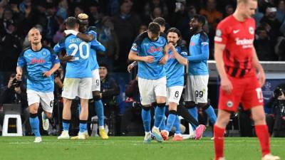 ¡Con goleada! Napoli logra histórica clasificación en Champions