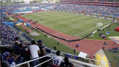 Honduras recibirá a El Salvador el 29 de marzo en el estadio Olímpico. Foto Neptalí Romero