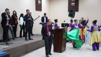 Evangélicos en la jornada de oración.