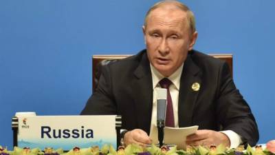 El presidente ruso, Vladímir Putin, asiste a una reunión del Consejo Empresarial de los BRICS. EFE